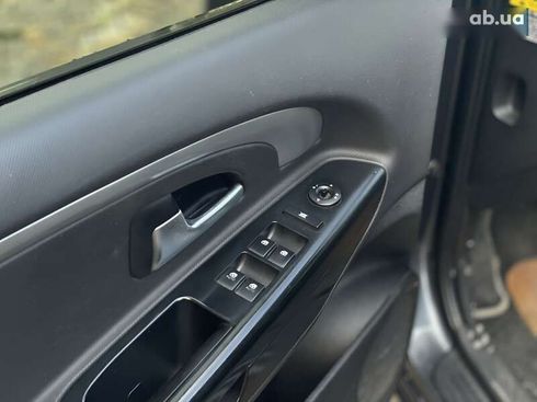 Kia Cee'd 2012 - фото 12