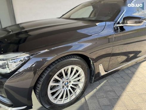BMW 7 серия 2016 - фото 20