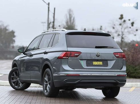 Volkswagen Tiguan 2022 - фото 15