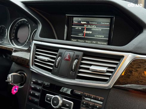 Mercedes-Benz E-Класс 2013 серый - фото 33