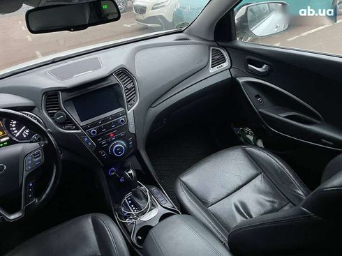 Hyundai Santa Fe 2015 - фото 18