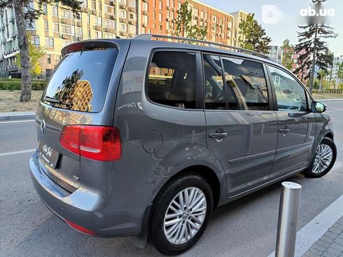 Volkswagen Touran 2015 - фото 29