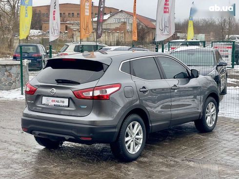 Nissan Qashqai 2015 - фото 28