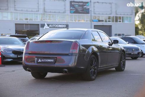 Chrysler 300C 2013 - фото 7