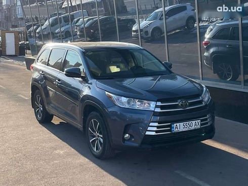 Toyota Highlander 2017 - фото 2