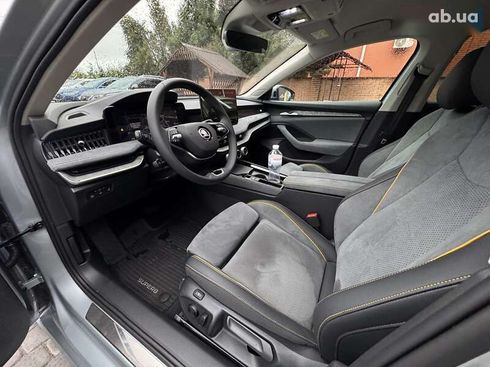 Skoda Superb 2024 - фото 2