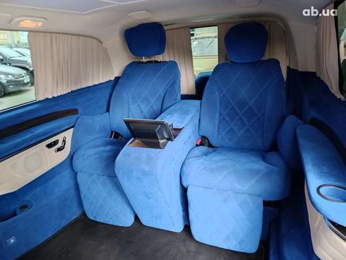 Mercedes-Benz V-Класс 2023 черный - фото 113