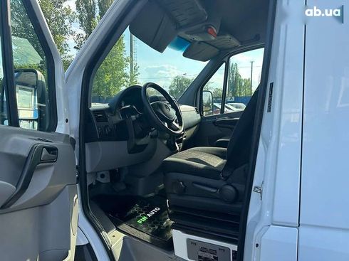 Mercedes-Benz Sprinter 2017 - фото 17