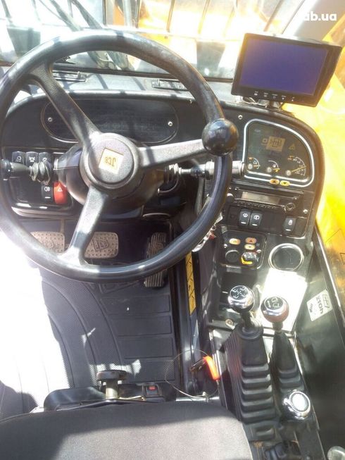 JCB 540-140 HI 2016 - фото 18