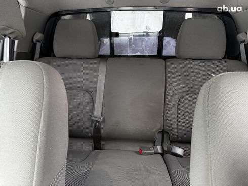 Nissan Frontier 2017 синий - фото 18