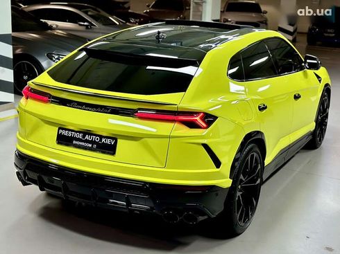 Lamborghini Urus 2020 - фото 20