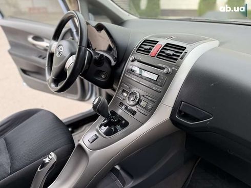 Toyota Auris 2008 - фото 20
