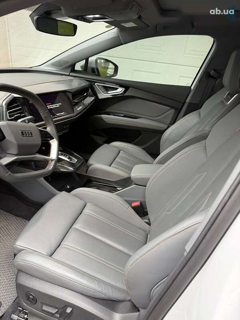 Audi Q4 e-tron 2023 - фото 11