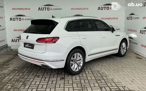 Volkswagen Touareg 2020 - фото 3