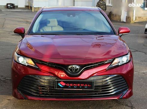 Toyota Camry 2017 - фото 15