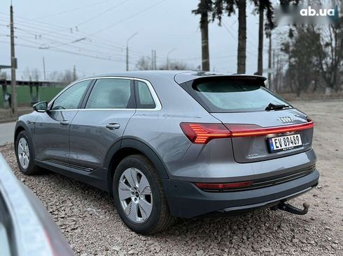Audi E-Tron 2020 - фото 3