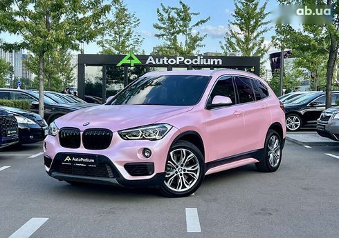 BMW X1 2016 - фото 10