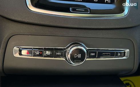 Volvo XC90 2021 - фото 21