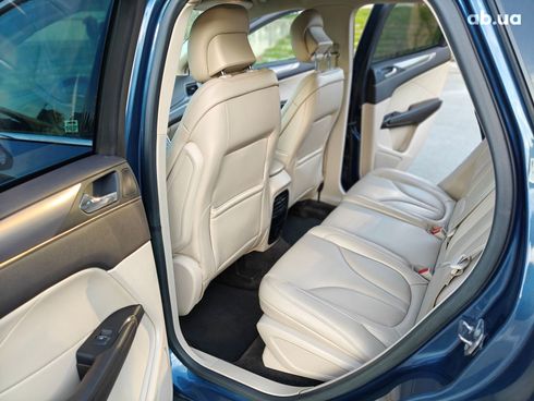 Lincoln MKC 2018 синий - фото 12