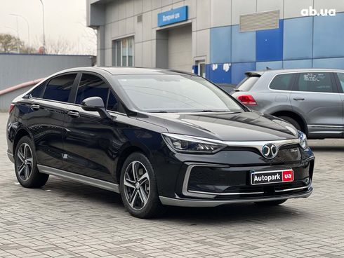 BAIC EU5 2019 черный - фото 3