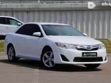 Купить Toyota Camry бу в Украине - купить на Автобазаре