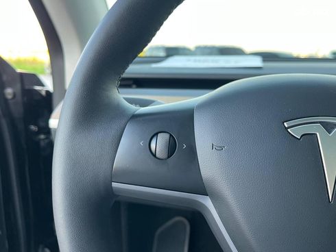 Tesla Model Y 2022 черный - фото 37