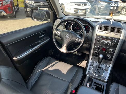 Suzuki Grand Vitara 2010 черный - фото 34