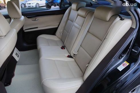 Lexus ES 2016 - фото 10