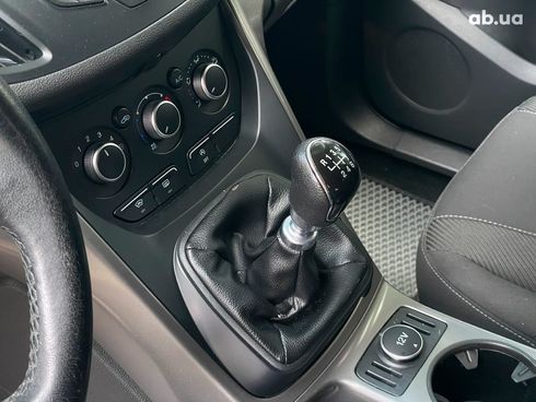 Ford Kuga 2016 белый - фото 18