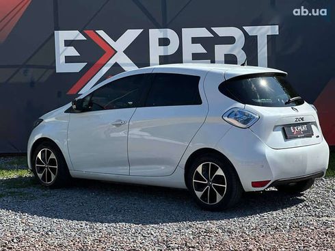 Renault Zoe 2019 - фото 9