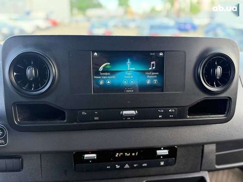 Mercedes-Benz Sprinter 2020 - фото 26