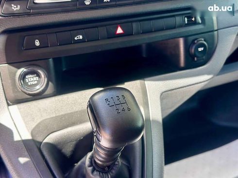 Opel Vivaro 2020 - фото 24