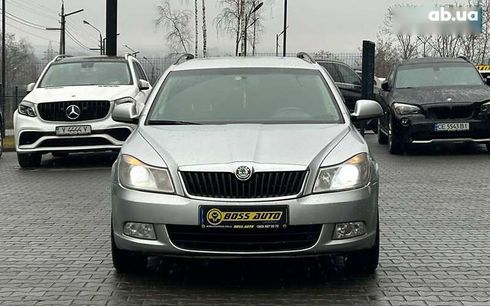 Skoda Octavia 2011 - фото 2