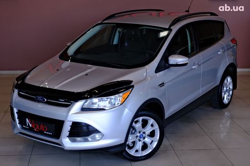 Ford Escape 2013 серебристый - фото 2