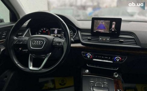 Audi Q5 2017 - фото 16