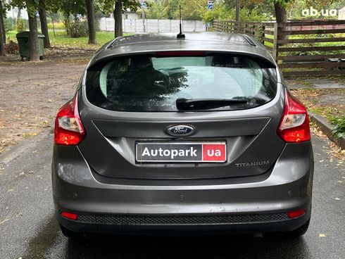 Ford Focus 2011 серый - фото 15