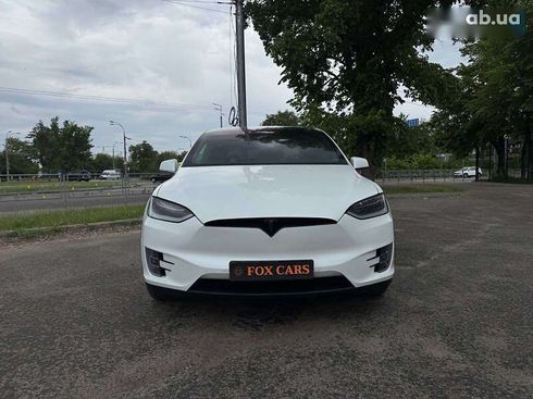 Tesla Model X 2017 - фото 10