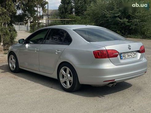 Volkswagen Jetta 2012 - фото 10