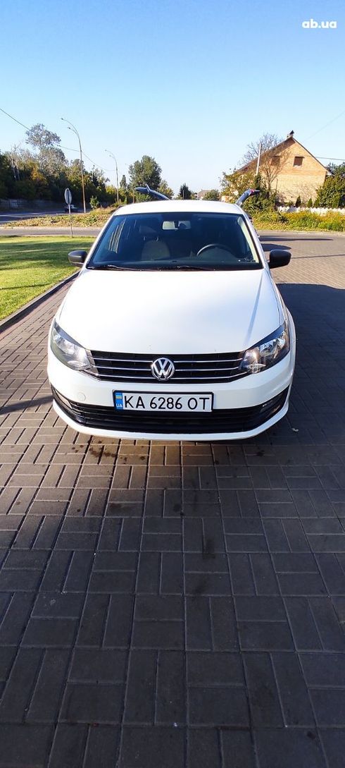 Volkswagen Polo 2016 белый - фото 3