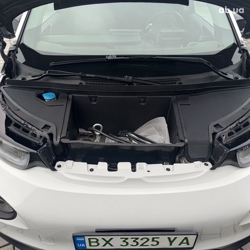 BMW i3 2017 белый - фото 12