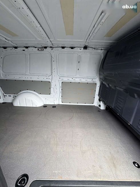 Mercedes-Benz Vito 2020 - фото 25