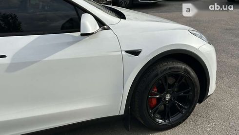 Tesla Model Y 2023 - фото 25