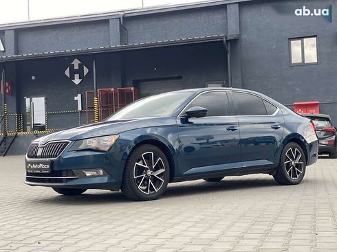 Skoda Superb 2018 - фото 4