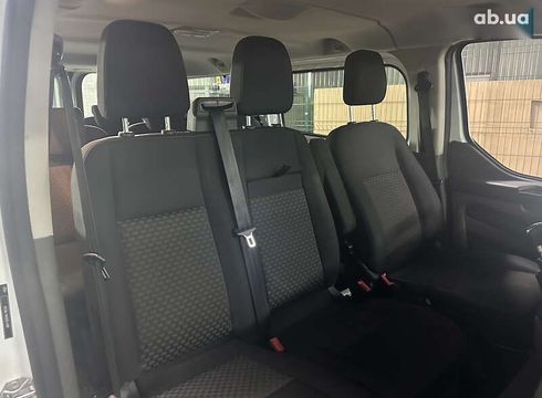 Ford Tourneo Custom 2021 - фото 11