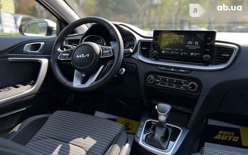 Kia Cee'd 2022 - фото 12