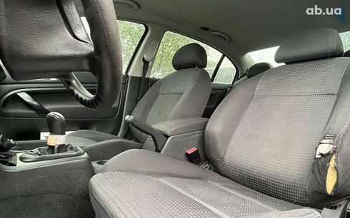 Skoda Superb 2005 - фото 9