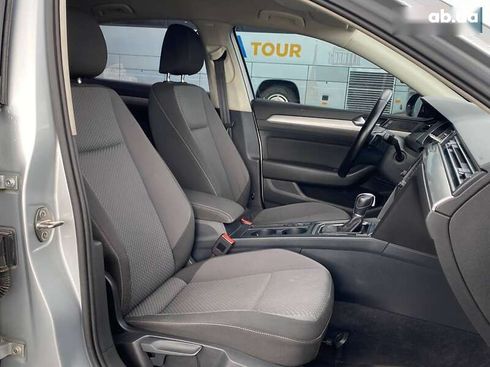 Volkswagen Passat 2015 - фото 19
