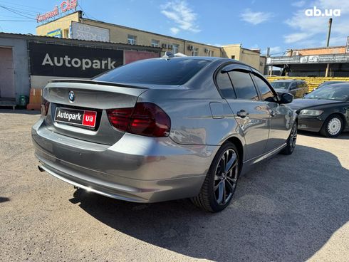 BMW 3 серия 2010 серый - фото 5