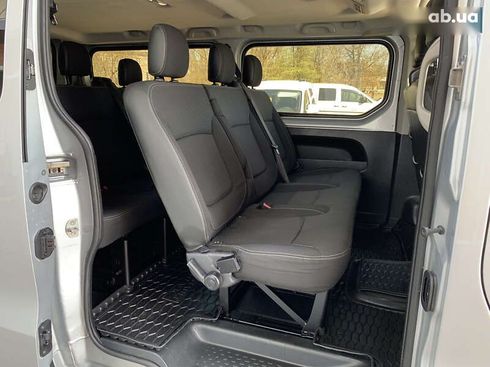 Opel Vivaro 2017 - фото 27