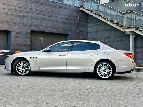 Maserati Quattroporte 2013 - фото 17